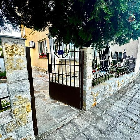 Guestrooms Stoyanovi Τσερνομόρετς Εξωτερικό φωτογραφία